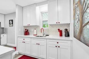 フォート・ローダーデールにあるMarys Serene Luxury Homeのギャラリーの写真 +18枚の写真