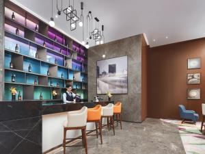 Istumisnurk majutusasutuses Hampton by Hilton Shenzhen Longhua Qinghu