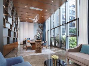 Istumisnurk majutusasutuses Hampton by Hilton Shenzhen Longhua Qinghu