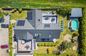 Bazén v ubytování Apartamenty Tęczowe nebo v jeho okolí