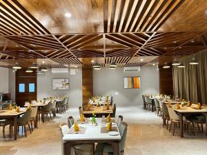 Un restaurant sau alt loc unde se poate mânca la VITS Satyajeet Karad