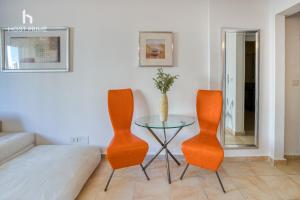 Posezení v ubytování Host Prime Apartment In Rehab City 2