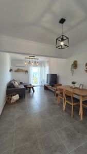 Χώρος καθιστικού στο Lana's Place