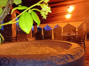 Fotografie z fotogalerie ubytování Holiday Home Marko with football field v destinaci Drniš