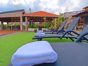 Fotografie z fotogalerie ubytování Holiday Home Marko with football field v destinaci Drniš