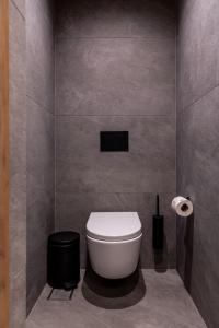 Ένα μπάνιο στο Evanik Chic Hotel