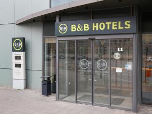 Certifikát, hodnocení, plakát nebo jiný dokument vystavený v ubytování B&B Hotel Berlin City-West