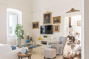 Μια τηλεόραση ή/και κέντρο ψυχαγωγίας στο La Villa by Masseria San Nicola Savelletri