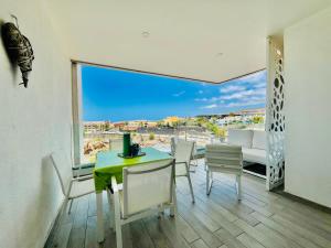 Balkón nebo terasa v ubytování Ocean Garden + 47 fotografií