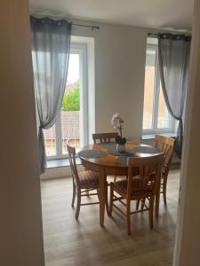 Χώρος καθιστικού στο Appartement 2 chambres centre-ville