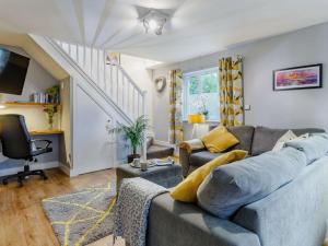 Posezení v ubytování 2 Bed in Falmouth 86269