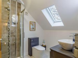 Koupelna v ubytování 2 Bed in Falmouth 86269 + 12 fotografií