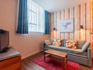 Posezení v ubytování Aparthotel Adagio Liverpool City Centre