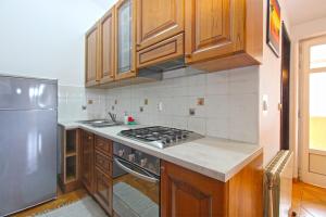 Kuchyňa alebo kuchynka v ubytovaní Apartment Marino 1619