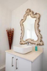 Fotografie z fotogalerie ubytování Villa Delfini F6 v destinaci Jeffreys Bay + 34 fotografií