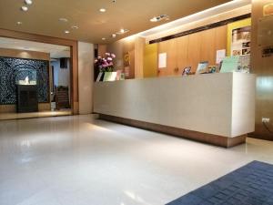 Shanshuiyue Hotel tesisinde lobi veya resepsiyon alanı
