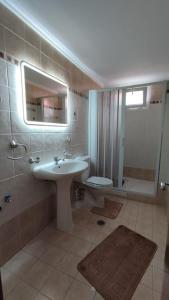 Ένα μπάνιο στο ΔΙΟΝΥΣΙΑ ΑΡΗΣ