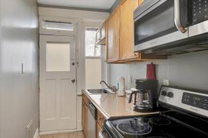 Gallery image of Historic First Floor Unit in Shaw Community STL 1W in Tower Grove
