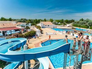 Camping La Brise de Camargue, Les Saintes-Maries-de-la-Mer (tarifs  actualiss pour 2026)