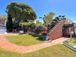 Vonkajšia záhrada v ubytovaní Capuchinos 55 San Juan Capistrano Casasol