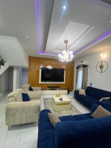 Χώρος καθιστικού στο Temimathe Consulting Limited