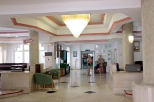 Vstupní hala nebo recepce v ubytování Hotel Le Khalife + 22 fotografií