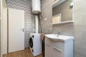 Fotografie z fotogalerie ubytování APARTMAN DINO v Trogiru