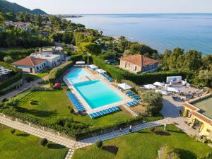 Bazén v ubytování Futura Club Cilento nebo v jeho okolí