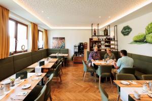 A restaurant or other place to eat at Biergasthof Riedberg