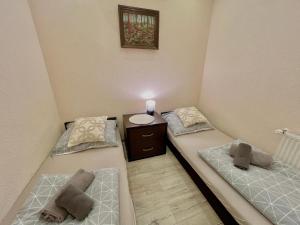 Postel nebo postele na pokoji v ubytování Apartament Karkonoska 19 Karpacz by Przycup w Karkonoszach Apartamenty Karpacz Centrum Karkonosze