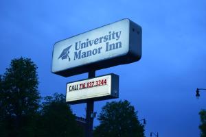 Certifikát, hodnocení, plakát nebo jiný dokument vystavený v ubytování University Manor Inn