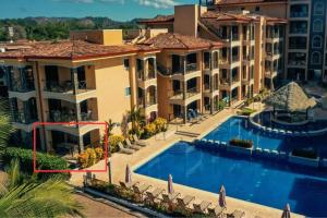 Mynd úr myndasafni af Direct Beach & Pool Access L 247 Security í Jacó
