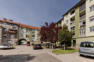 Budova, kde se apartmán nachází
