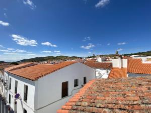 una vista dal tetto di un edificio di La casita de Tereses a Guadalcanal