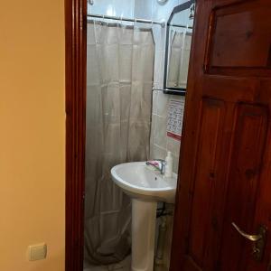 Koupelna v ubytování Hotel Premium