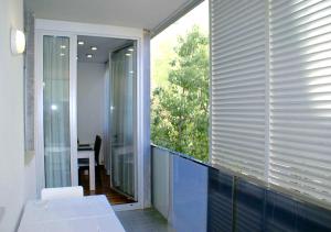 Kúpeľňa v ubytovaní Carmed Homely Apartment by HLCLUB Agency