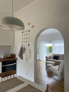 Χώρος καθιστικού στο Casa de Maio - New T2 - ARRIFANA BEACH 650 mts