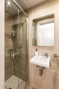 Un baño de Hostal Alicante