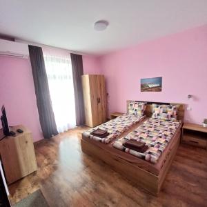 Fotografie z fotogalerie ubytování Къща за гости Сияние v destinaci Šabla + 28 fotografií