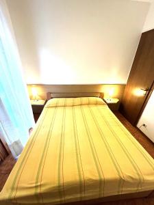 ビビオーネにあるCondominio Sabrina Lido del Soleの表示料金はベッド1台分です。