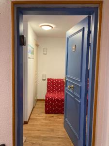Fotografie z fotogalerie ubytování STUDIO CHAMROUSSE 1700 pour 4 personnes - Au calme - Avec WIFI v destinaci Chamrousse