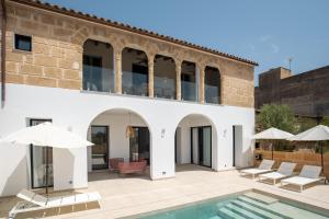 Bazén v ubytování Casa C’an Trebron - Faszinierendes Stadthaus in Petra nebo v jeho okolí