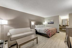 Fotografie z fotogalerie ubytování Red Roof Inn Kingsport v destinaci Kingsport + 26 fotografií