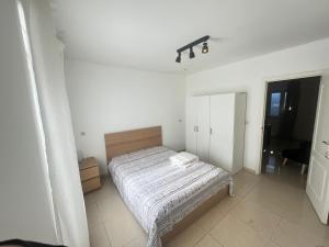 Postel nebo postele na pokoji v ubytování Habitación simple en Zaventem Bélgica + 5 fotografií