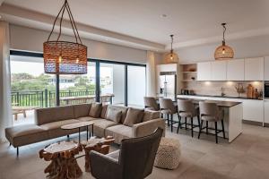 Blue Bay Curaçao Golf & Beach Resortにあるキッチンまたは簡易キッチン
