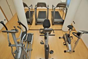 Fitnes oz. oprema za telovadbo v nastanitvi Sam Hotel