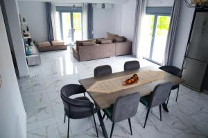 Φωτογραφία από το άλμπουμ του Newly Built Villa, Chora Pythagoreio στο Πυθαγόρειο