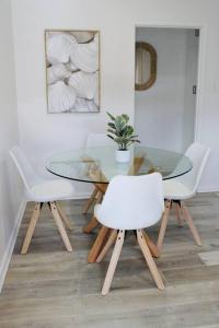 Gallery image of StayatTheBay on Bath Holiday Unit in Glenelg