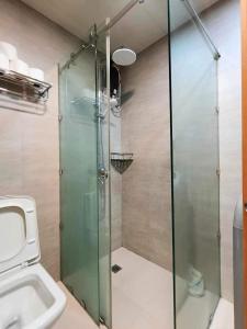 Imagen de la galería de Antara Residence Studio Condo, en Talisay 9 fotos más