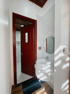 Phòng tắm tại Mai House PHT Da Lat